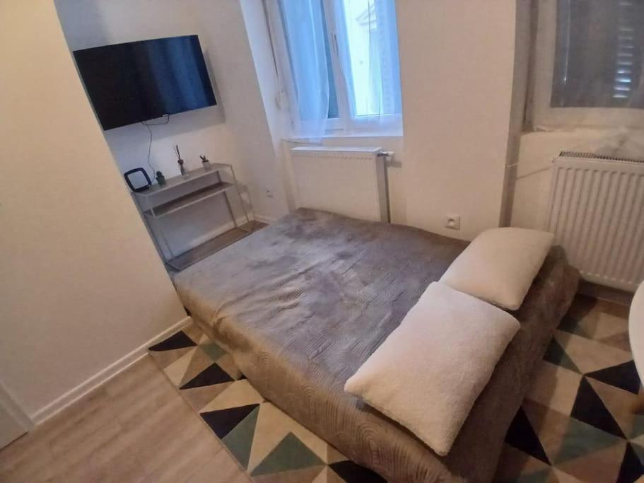 Appartement F1 Orchidee Mulhouse Eksteriør bilde