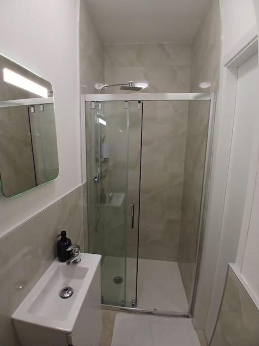 Appartement F1 Orchidee Mulhouse Eksteriør bilde